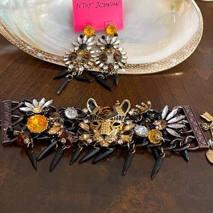 Betsey Johnson bracelet and earring